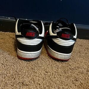 Nike men’s Black and Red Sneakers